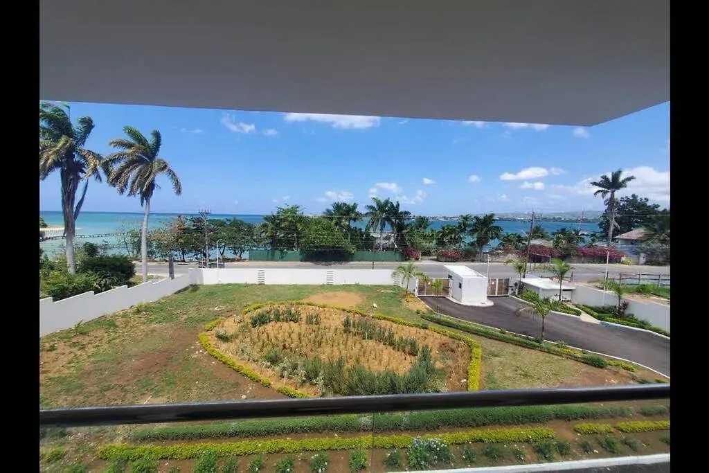 Apt 6Ix - Modern And Airy @ Paradise Bay Lägenhet Montego Bay
