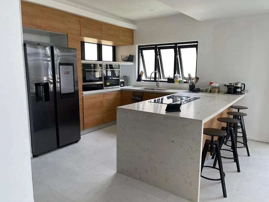 Apt 6Ix - Modern And Airy @ Paradise Bay Lägenhet Montego Bay
